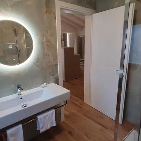 Alojamento de Acomodação e Pequeno-almoço Cjargnei