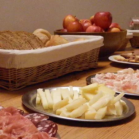 Cjargnei Alojamento de Acomodação e Pequeno-almoço Povoletto