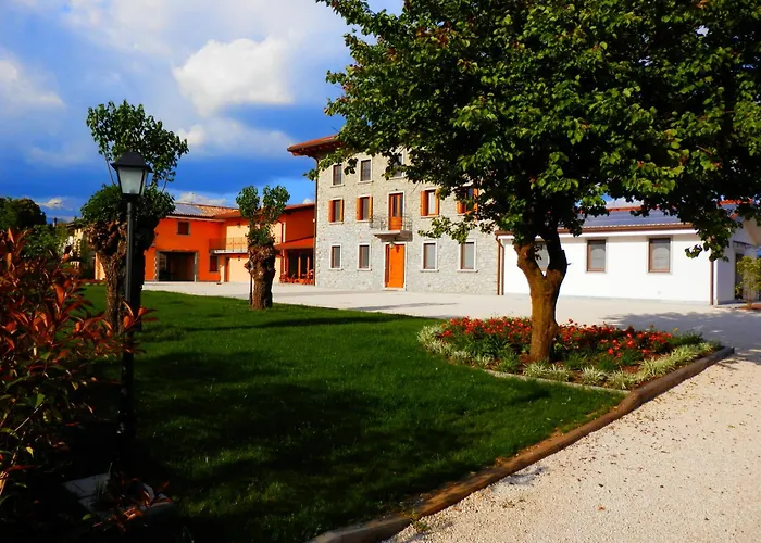 Cjargnei Bed and Breakfast 4*