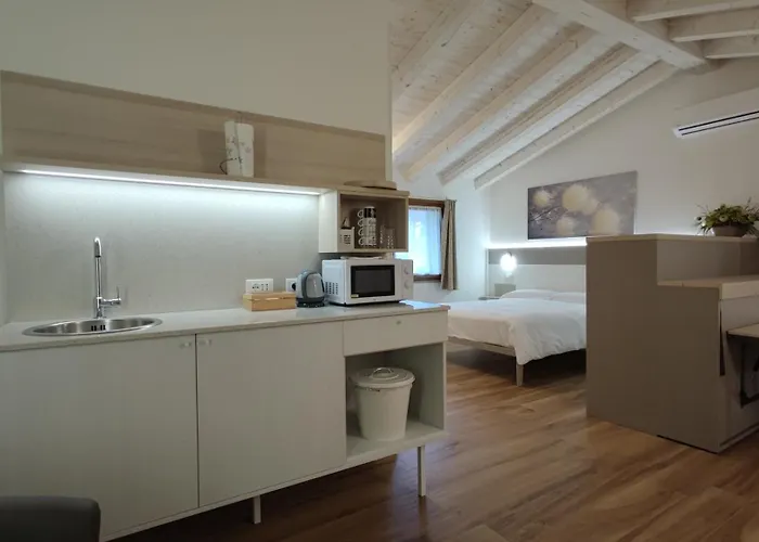 Bed and Breakfast Cjargnei 4*