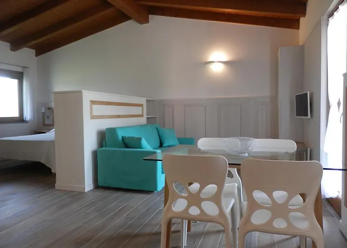 Cjargnei Bed and Breakfast 4*